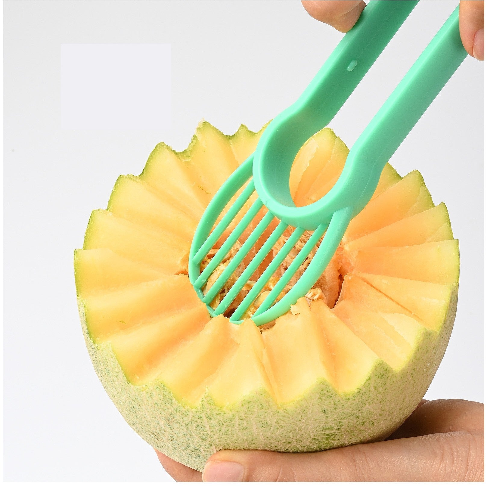 Ustensila bucatarie 4 in 1 pentru taiat si decorat fructe material inox si plastic, compact, 28x6.2 cm, verde
