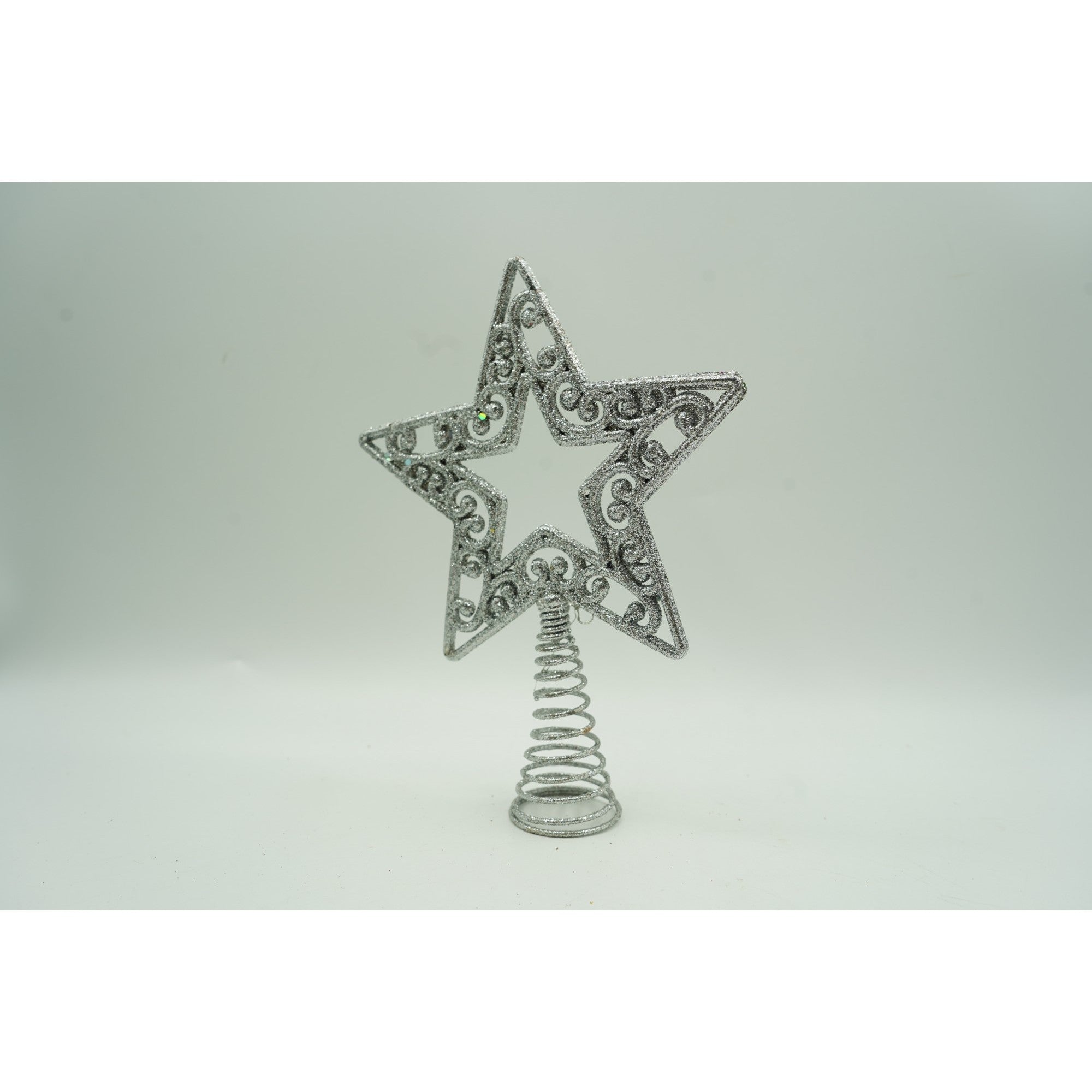 Varf decorativ de brad, Argintiu, in forma de Stea, decupata in centru, din Plastic/Metal, 14 cm x 19 cm, Interior/Exterior