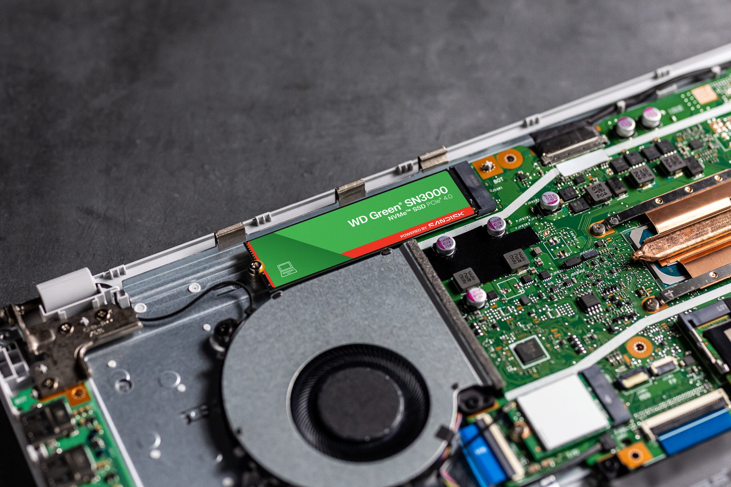 SSD PCIE G4 M.2 NVME 500GB/GREEN SN3000 WDS500G4G0E WDC "WDS500G4G0E"