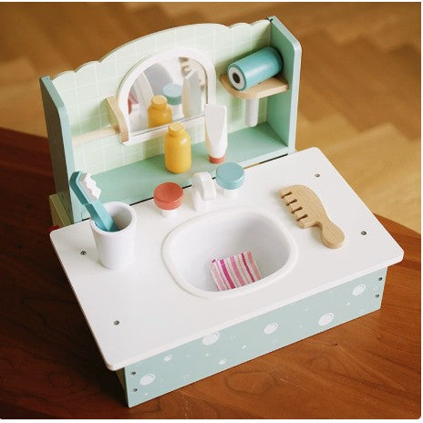 Jucarie Educativa Montessori din Lemn, Masuta de Toaleta si Lavoar Interactiv pentru Copii, Set de Joaca cu Accesorii de Baie si Ingrijire, 2 kg, 3 ani+, Multicolor
